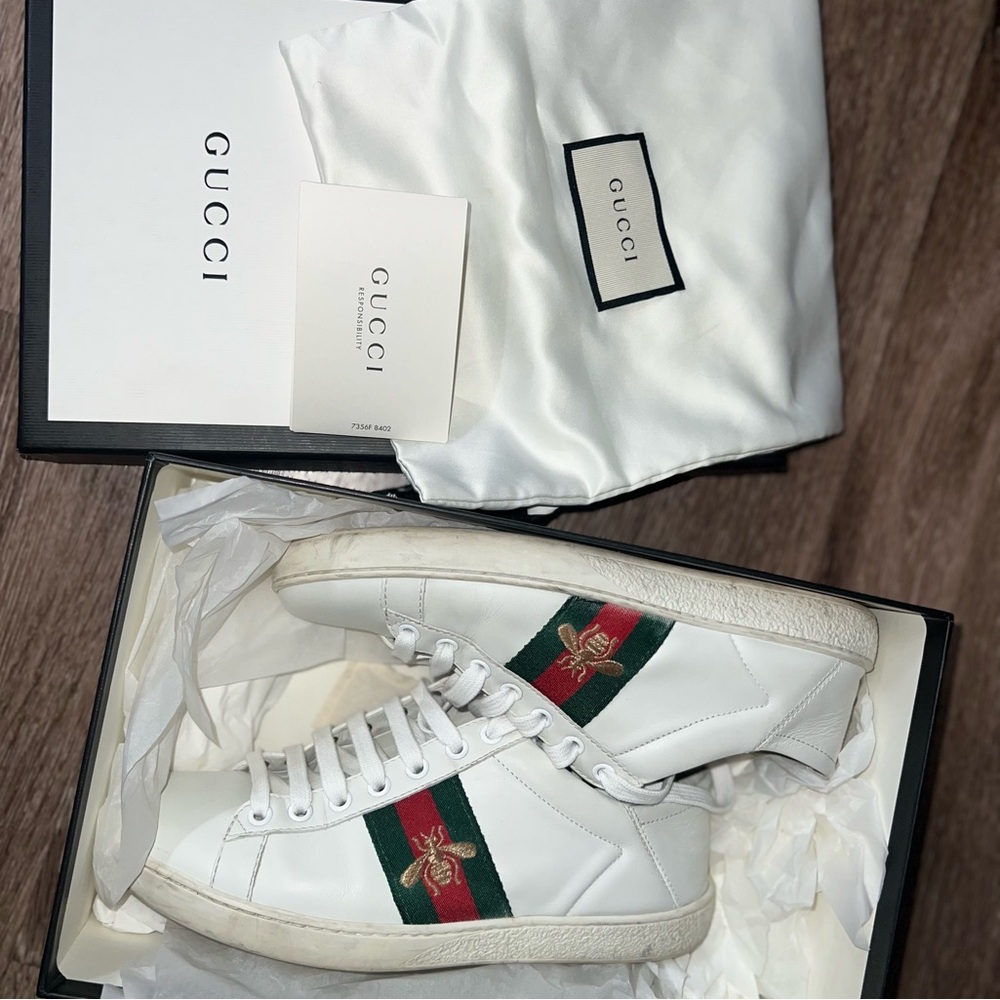 Authentic Gucci Ace Bee White Sneakers with Original Box and Dust Bag